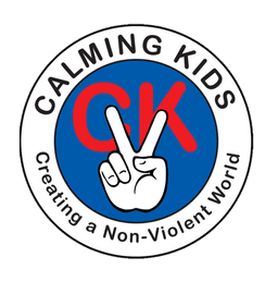 CALMING KIDS logo